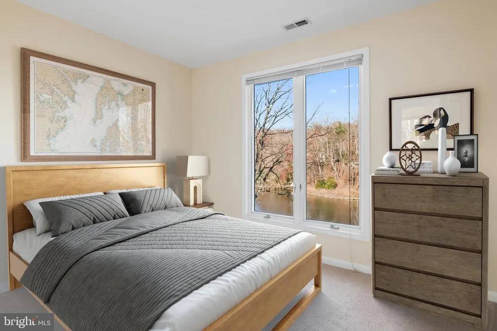 1812 Shore Dr, Annapolis, MD 21401