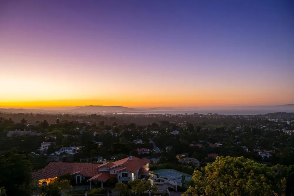 225 Tobin Clark Dr, Hillsborough, CA 94010