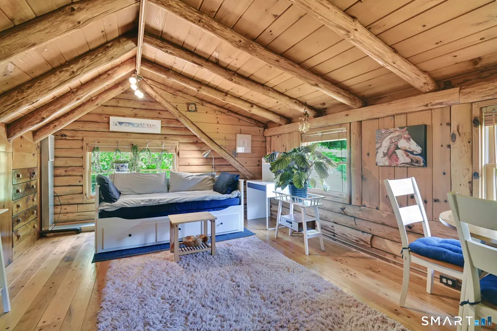 235 Middle Haddam Rd, East Hampton, CT 06424