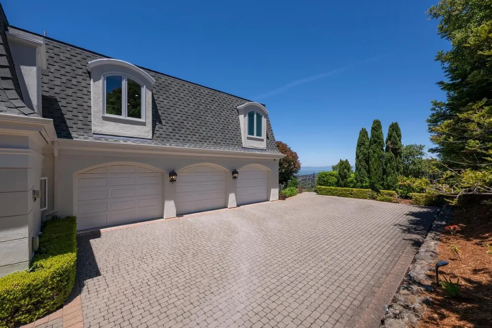 225 Tobin Clark Dr, Hillsborough, CA 94010