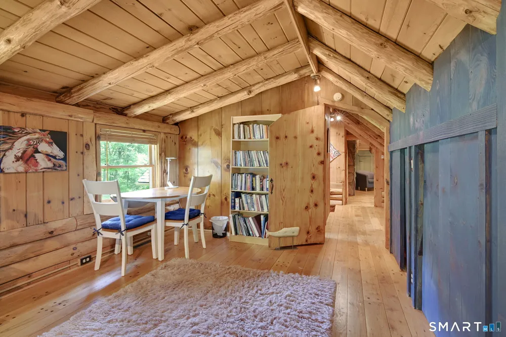 235 Middle Haddam Rd, East Hampton, CT 06424