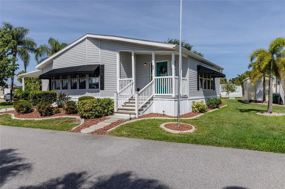 2100 Kings Hwy, Port Charlotte, FL 33980