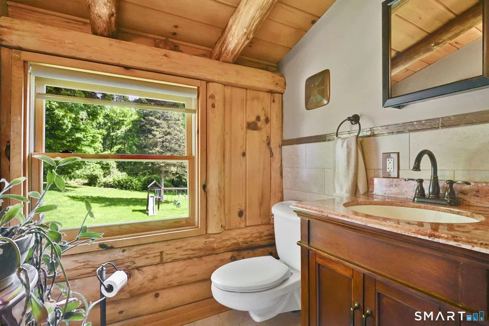 235 Middle Haddam Rd, East Hampton, CT 06424