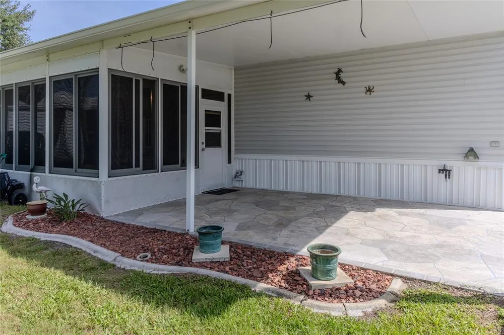 2100 Kings Hwy, Port Charlotte, FL 33980