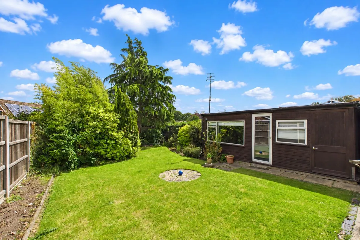 2 bedroom property for sale in Richmond Rise, Reepham, Norwich - Guide ...