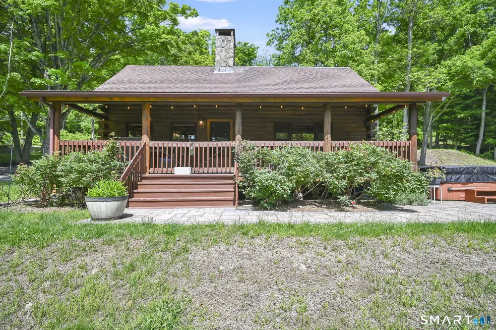 235 Middle Haddam Rd, East Hampton, CT 06424