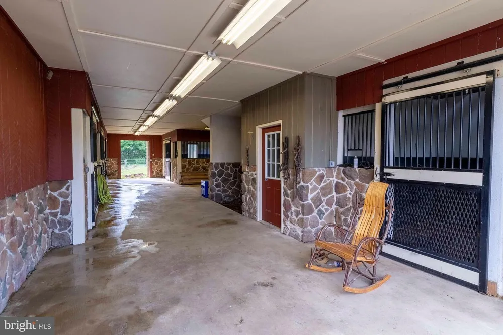 265 Walter Rd, Chalfont, PA 18914