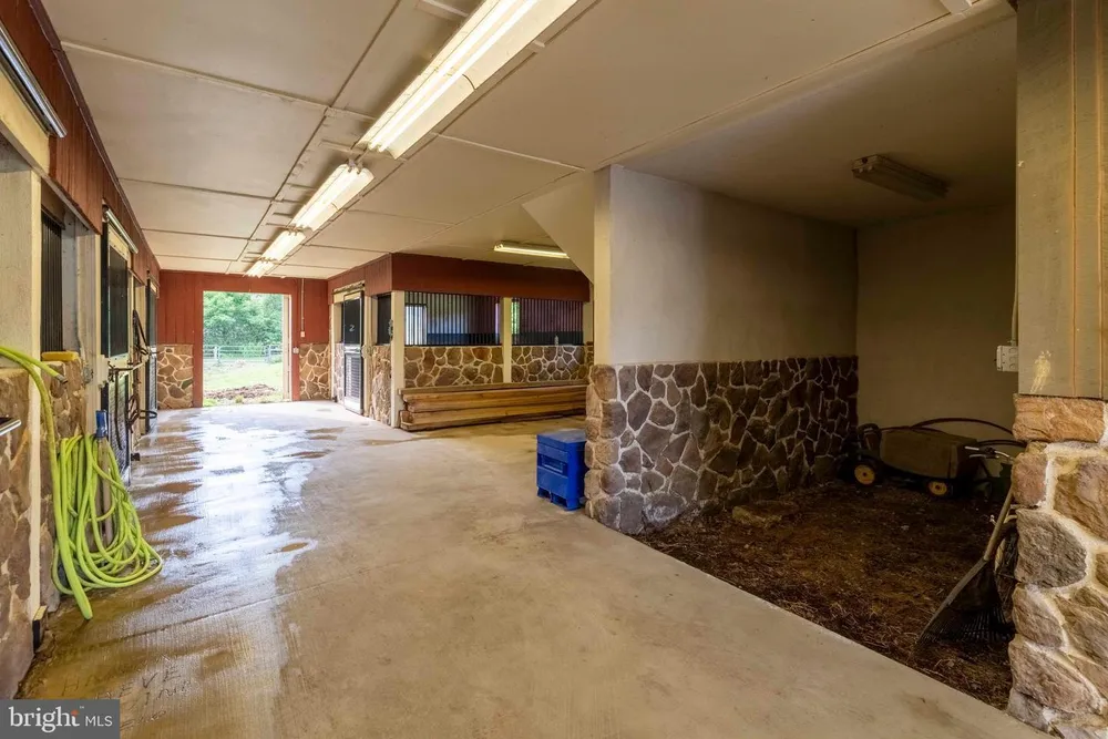 265 Walter Rd, Chalfont, PA 18914