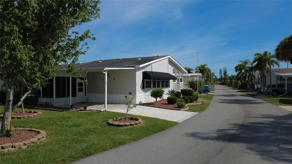 2100 Kings Hwy, Port Charlotte, FL 33980