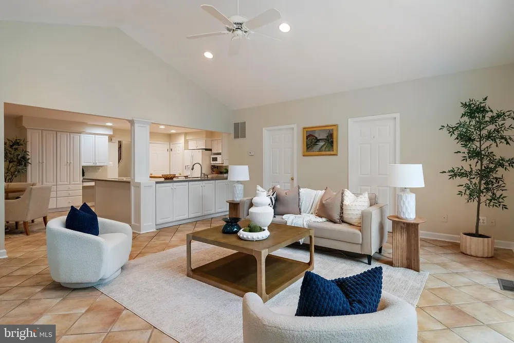 2 Tolson St, Annapolis, MD 21401