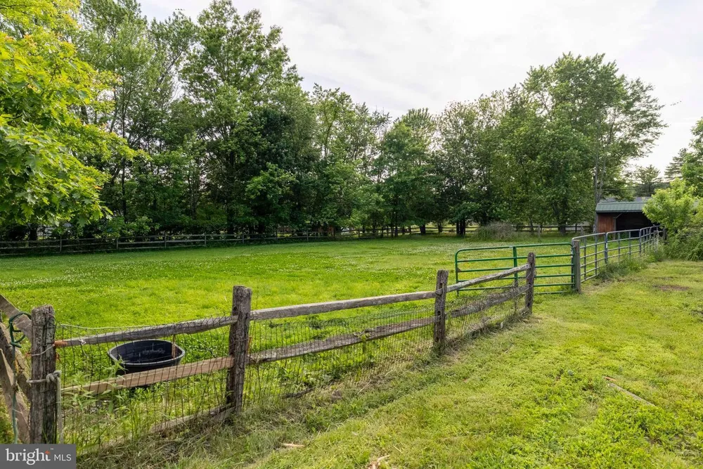 265 Walter Rd, Chalfont, PA 18914