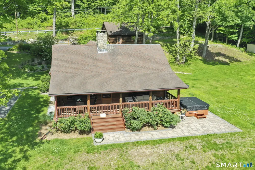 235 Middle Haddam Rd, East Hampton, CT 06424