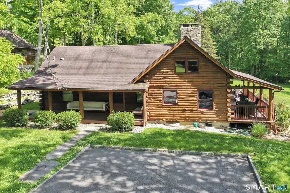 235 Middle Haddam Rd, East Hampton, CT 06424