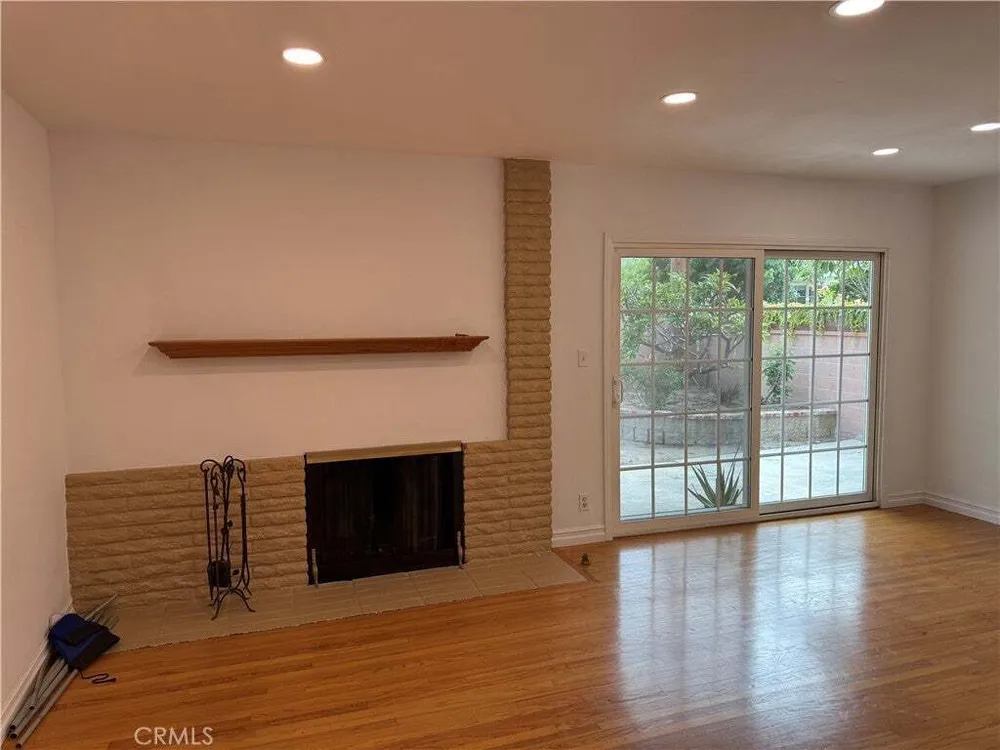 1467 W Roberta Ave, Fullerton, CA 92833