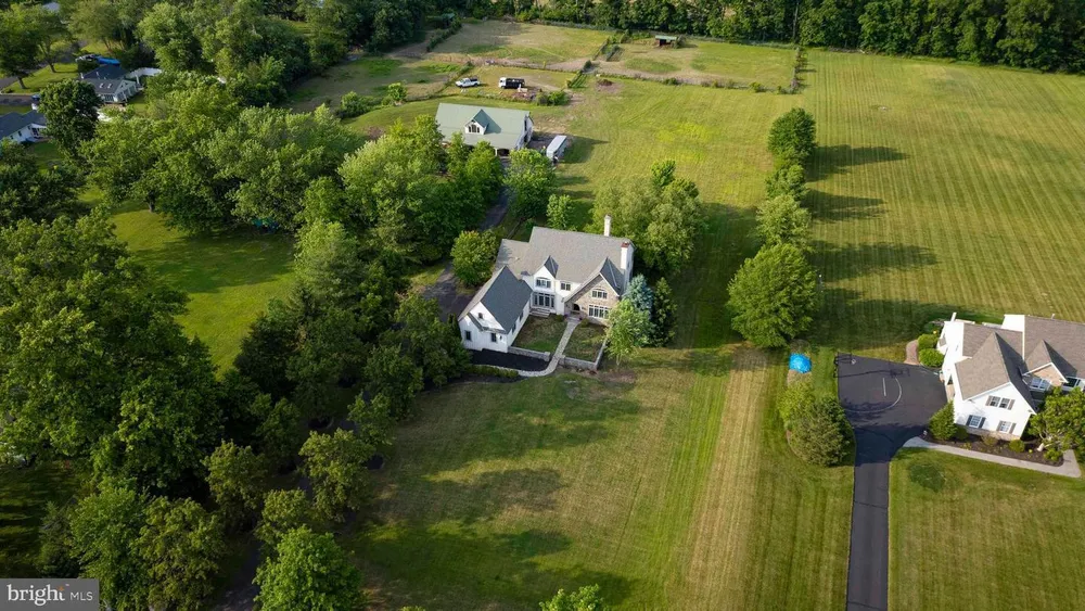 265 Walter Rd, Chalfont, PA 18914