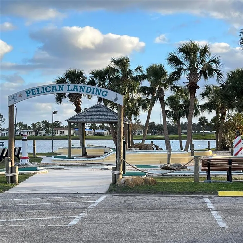 2100 Kings Hwy, Port Charlotte, FL 33980