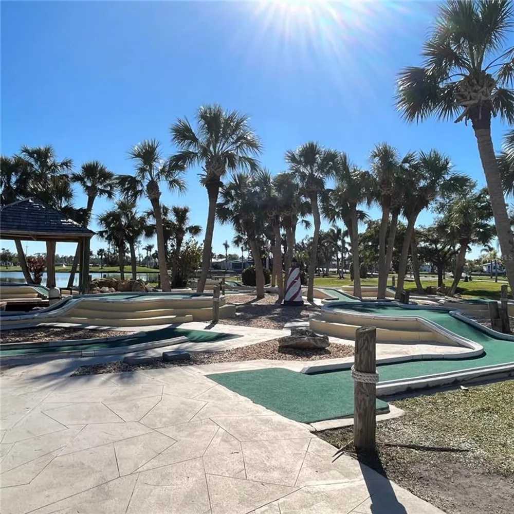 2100 Kings Hwy, Port Charlotte, FL 33980