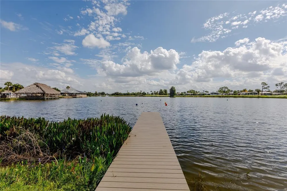2100 Kings Hwy, Port Charlotte, FL 33980