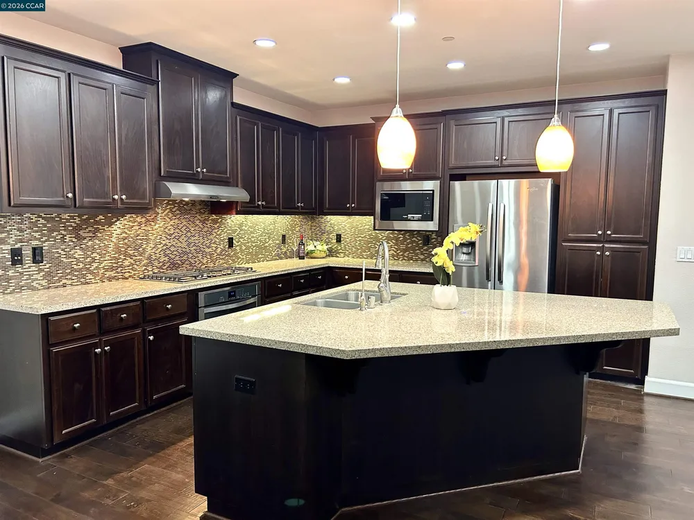 3373 Central Pkwy, Dublin, CA 94568