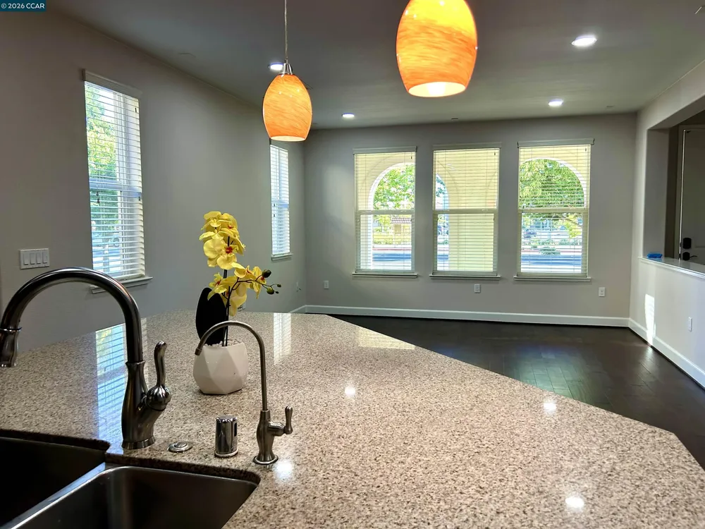 3373 Central Pkwy, Dublin, CA 94568