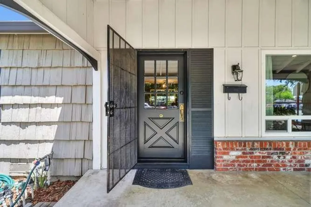 2228 Morse Ave, Sacramento, CA 95825