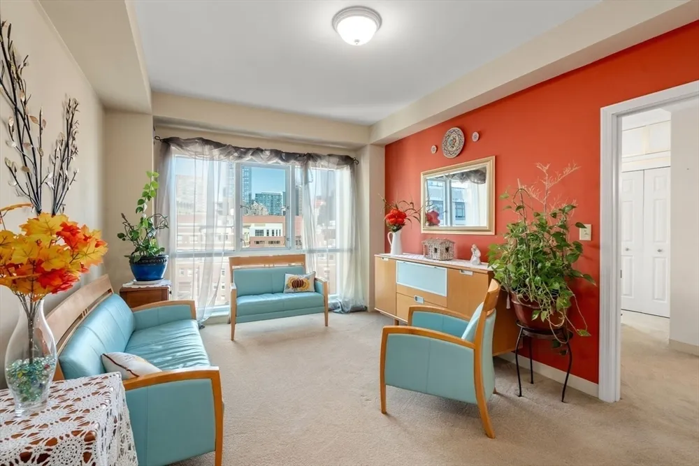 1 Nassau St, Boston, MA 02111
