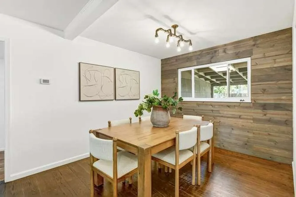 2228 Morse Ave, Sacramento, CA 95825