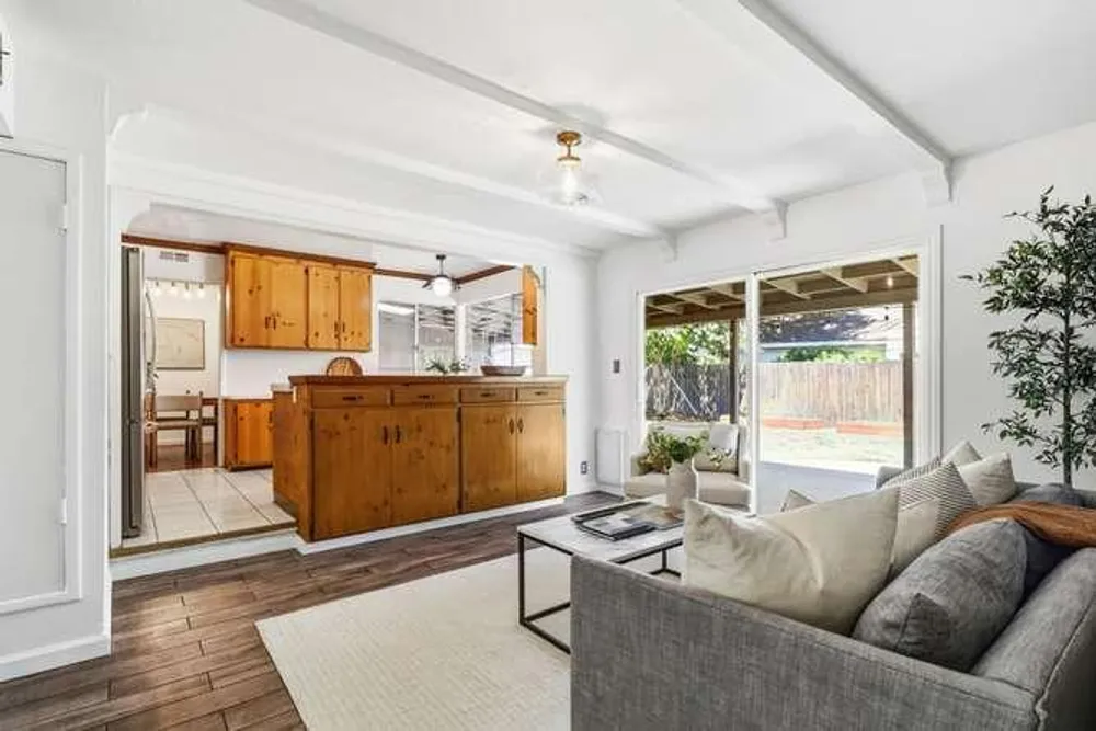 2228 Morse Ave, Sacramento, CA 95825