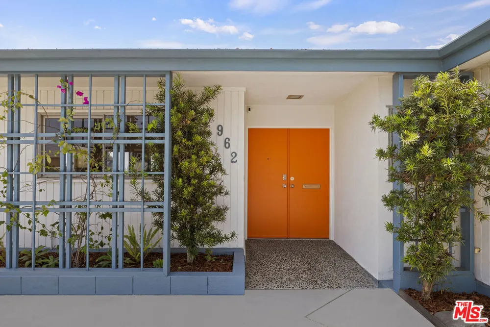 962 Village Dr, Monterey Park, CA 91755