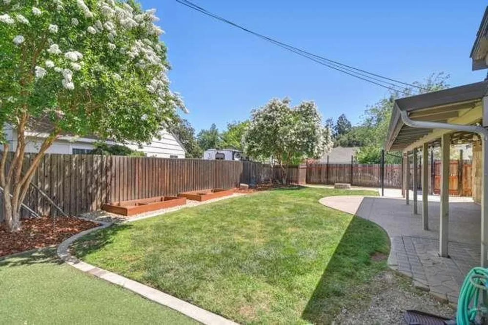 2228 Morse Ave, Sacramento, CA 95825