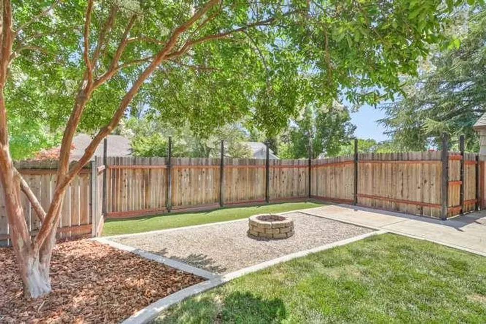 2228 Morse Ave, Sacramento, CA 95825