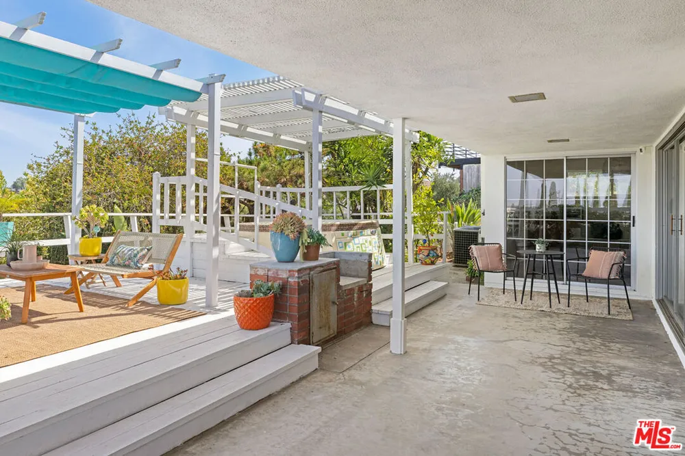 962 Village Dr, Monterey Park, CA 91755