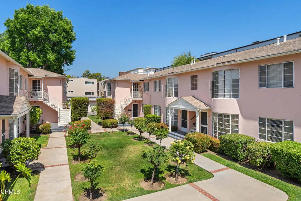 297 S Madison Ave, Pasadena, CA 91101