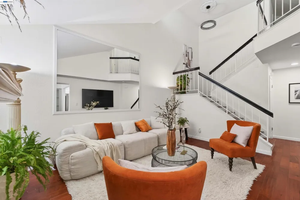 7483 Stonedale Dr, Pleasanton, CA 94588