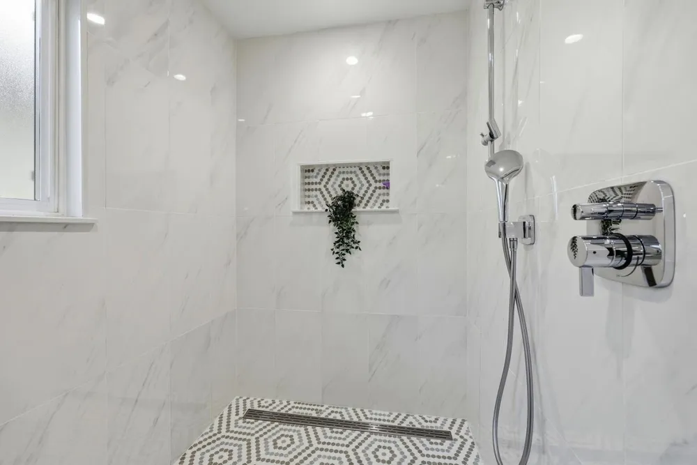 1259 Shoal Dr, San Mateo, CA 94404