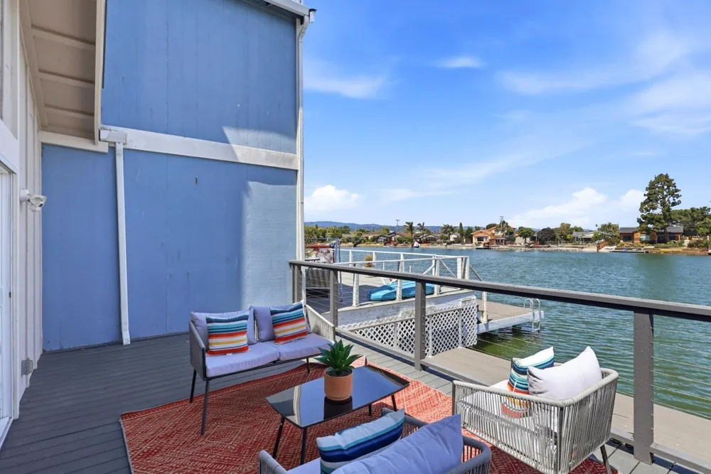 1259 Shoal Dr, San Mateo, CA 94404