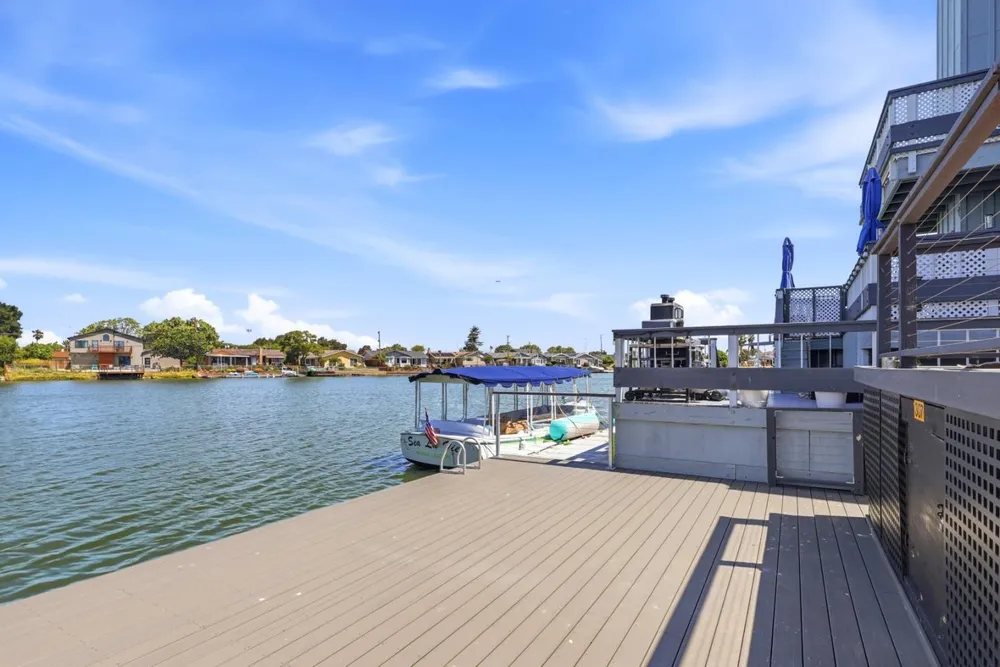 1259 Shoal Dr, San Mateo, CA 94404
