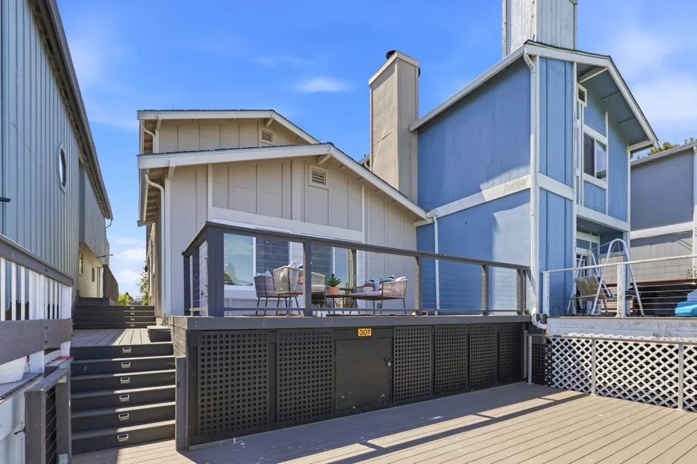 1259 Shoal Dr, San Mateo, CA 94404