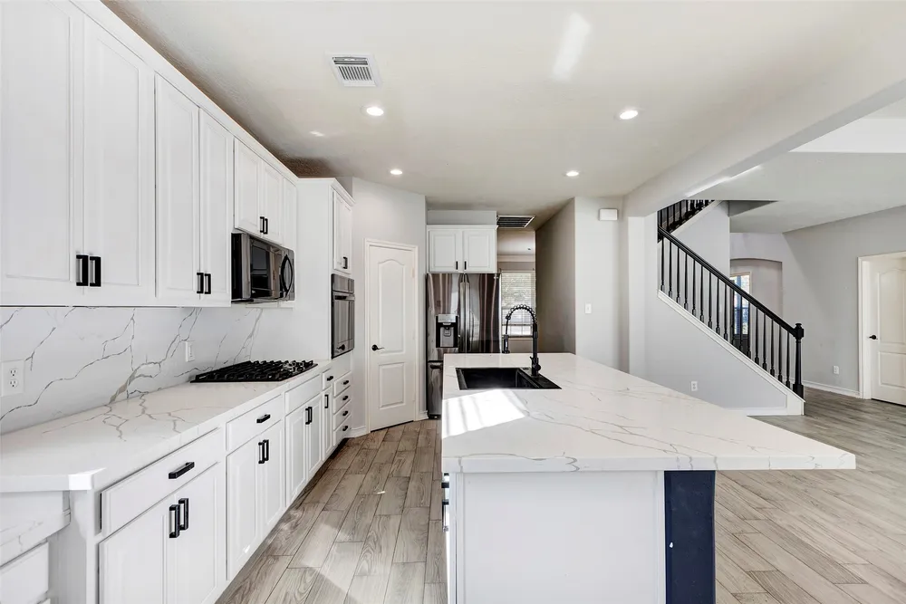 19114 CANYON VISTA COURT, Tomball, TX 77377