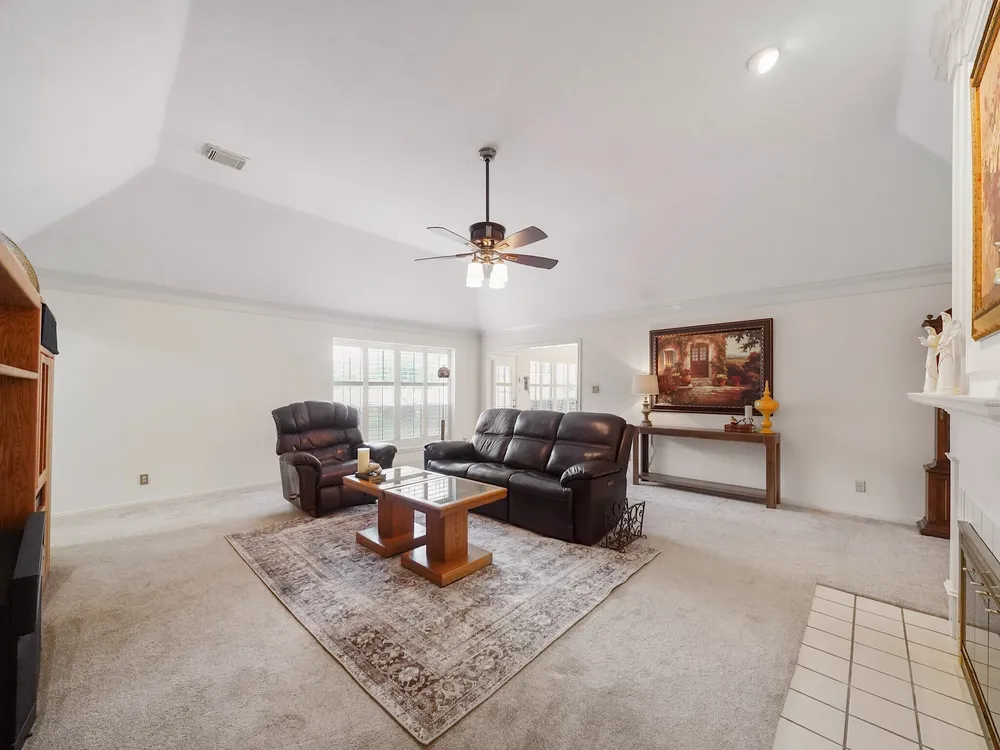 4010 Bay Shore Dr, Missouri City, TX 77459