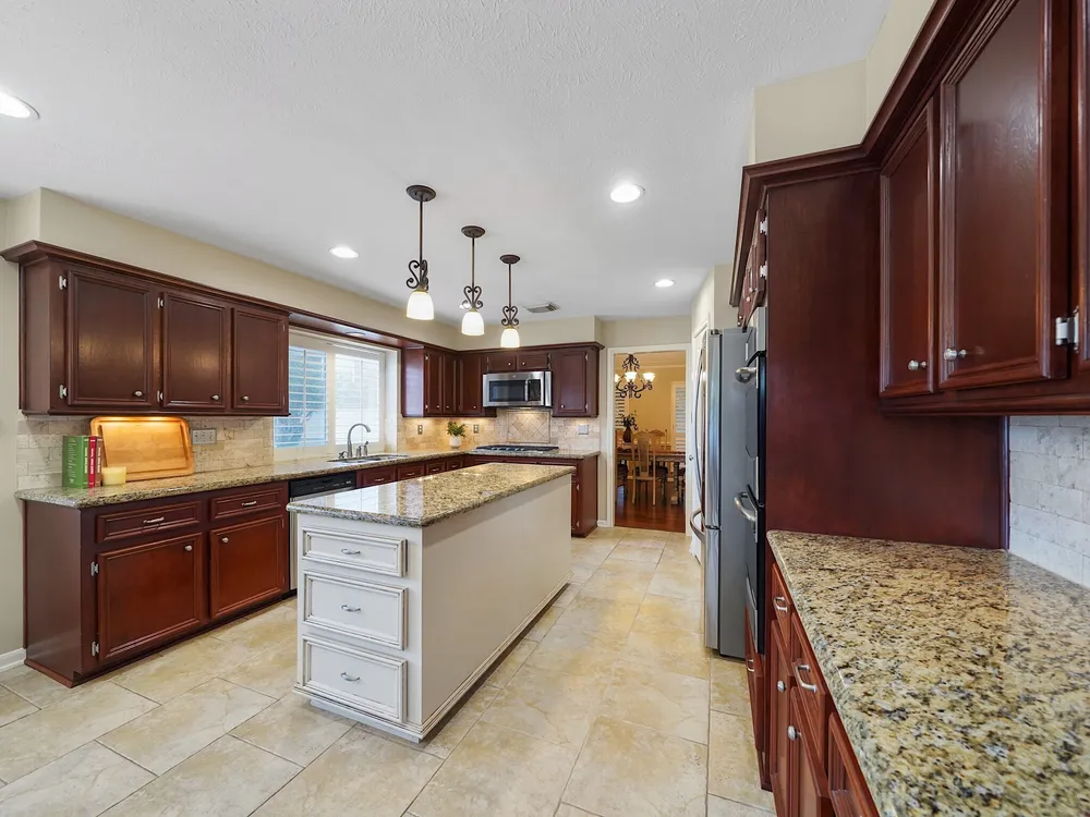 4010 Bay Shore Dr, Missouri City, TX 77459