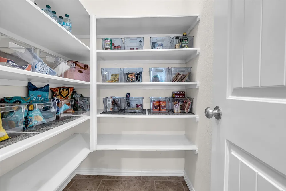 34 Sawbridge Circle, Spring, TX 77389