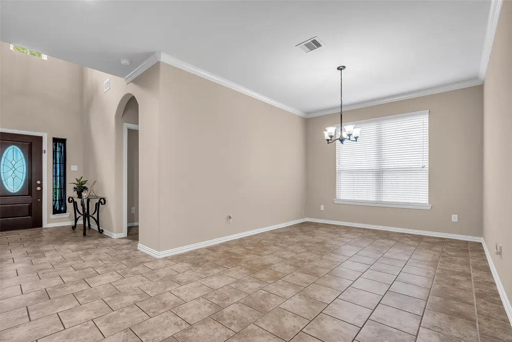 34 Sawbridge Circle, Spring, TX 77389