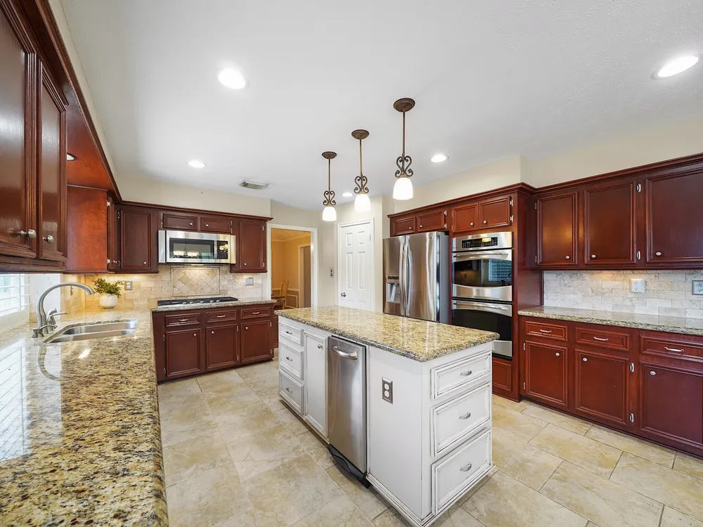 4010 Bay Shore Dr, Missouri City, TX 77459
