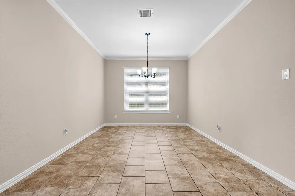 34 Sawbridge Circle, Spring, TX 77389