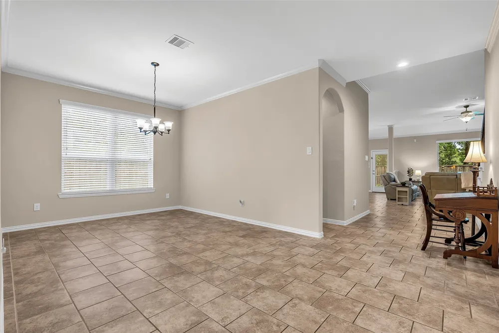 34 Sawbridge Circle, Spring, TX 77389