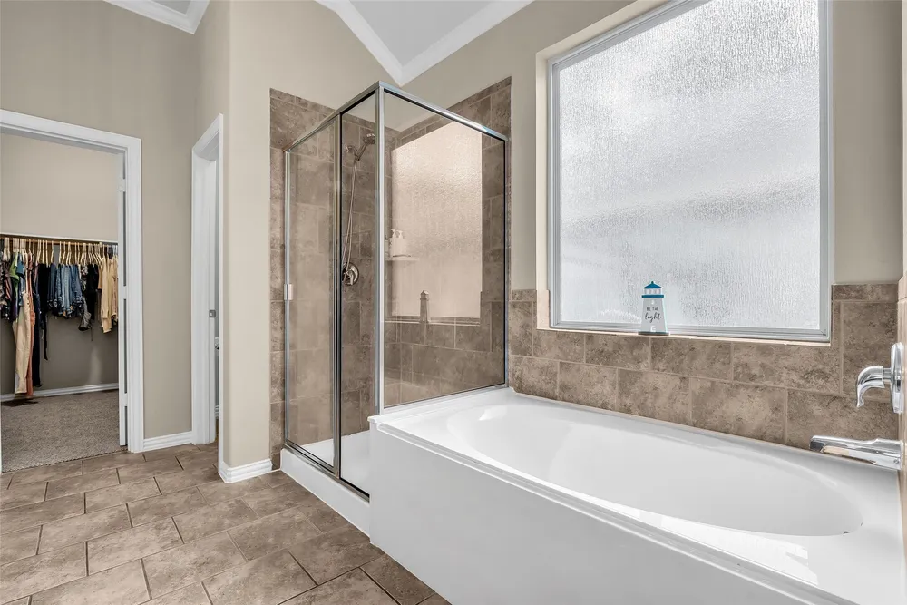 34 Sawbridge Circle, Spring, TX 77389