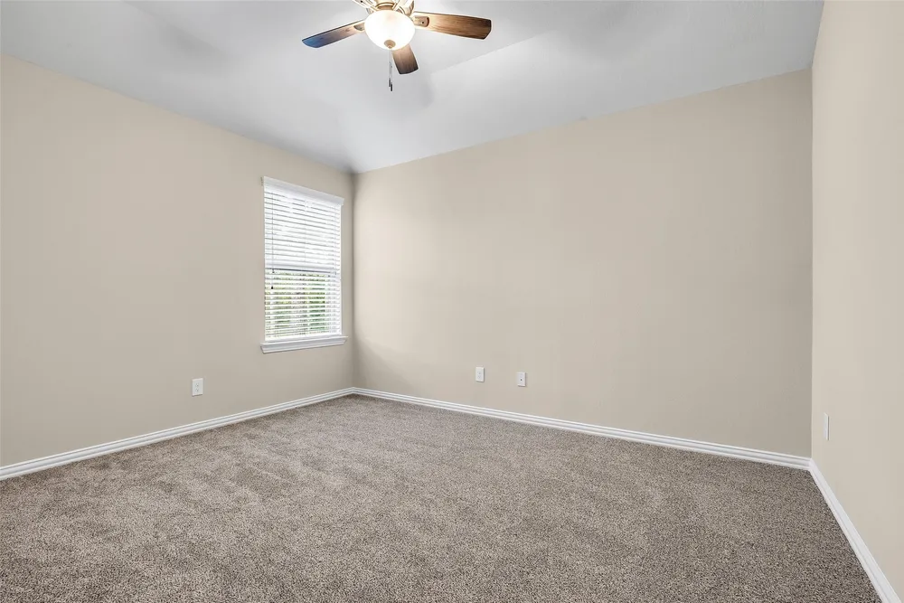 34 Sawbridge Circle, Spring, TX 77389