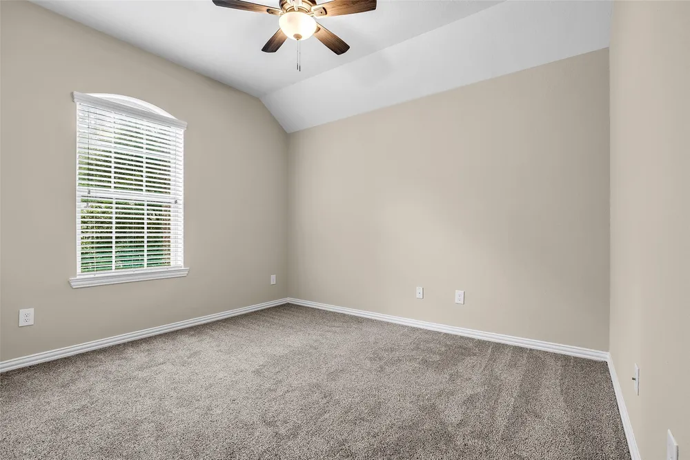 34 Sawbridge Circle, Spring, TX 77389