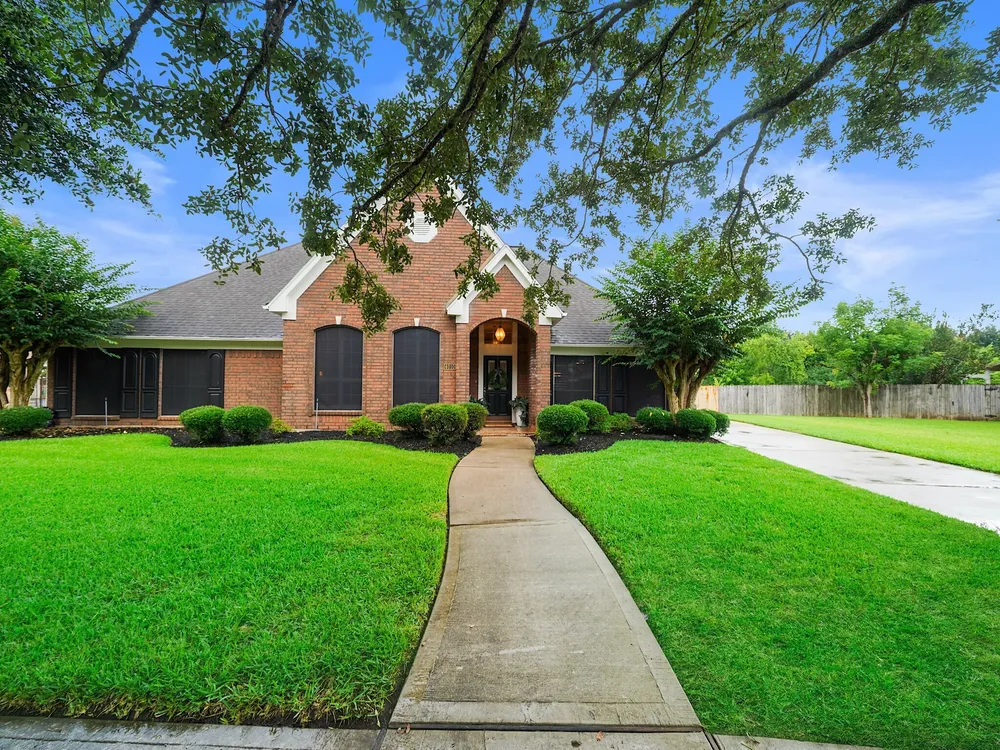 4010 Bay Shore Dr, Missouri City, TX 77459